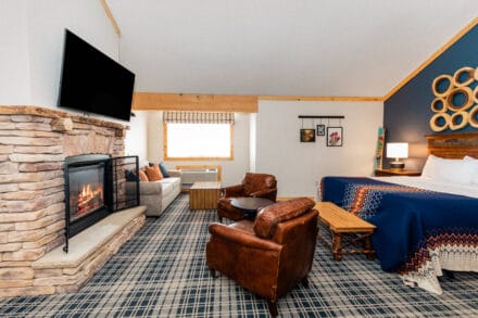 Outbound Mammoth Fireplace Suite